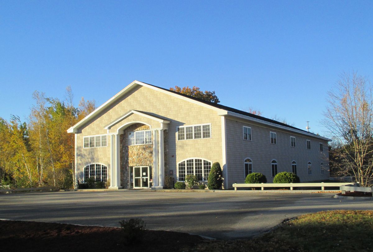 Landmark Commercial Building: 164 Epping Road, Exeter, NH 03833